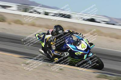 media/Oct-30-2025-Racers Edge (Thu) [[dabbdaf680]]/2-A Group/Session 3 (Turn 15 Inside)/